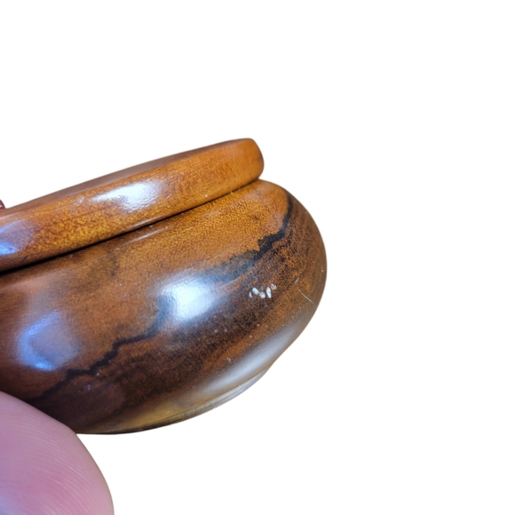 Wooden Trinket Box with Agate Lid Made in Brazil - Picture 4 of 7